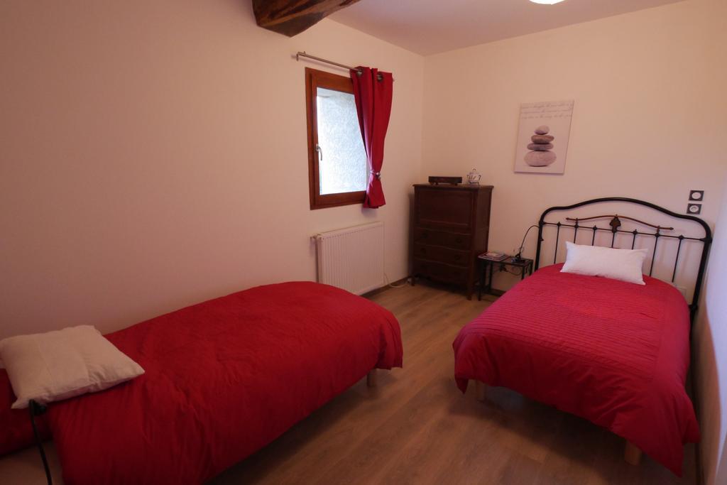 Maison D'Hotes Des 2 Chenes Bessenay Εξωτερικό φωτογραφία